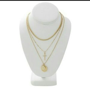 ♨New "No Boundaries" Necklace ♨